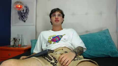 Manuel online show from March 2026 04:45:02 AM