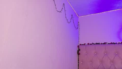 Manu  online show from February 2026 10:28:01 PM