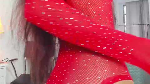 Mara online show from October 2025 12:48:02 PM