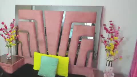 Marakarly online show from November 2025 02:04:01 PM