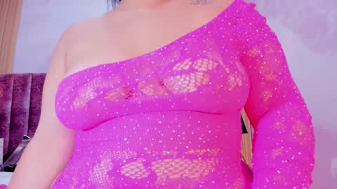 maralinette22 online show from November 2025 10:40:02 AM