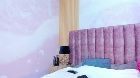 maralinette22 online show from January 2026 11:36:01 AM