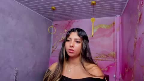 Snapshot of maraluna__ chatting on July 2026 01:07:02 PM maraluna__ online show from July 2026 01:07:02 PM