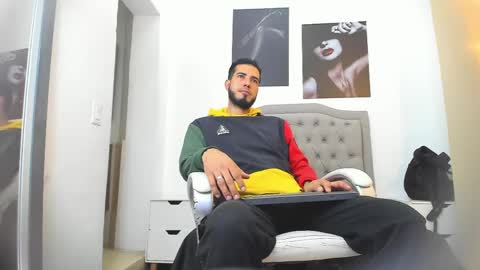 Marc Ruffalo online show from April 2026 11:42:01 AM