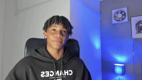 Snapshot of marcelo_dosantos77 chatting on January 2025 03:48:02 AM MARCELO online show from January 2025 03:48:02 AM