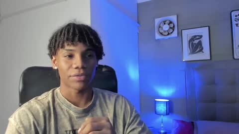 Snapshot of marcelo_dosantos77 chatting on January 2025 04:03:01 AM MARCELO online show from January 2025 04:03:01 AM