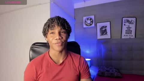 Snapshot of marcelo_dosantos77 chatting on February 2025 03:45:02 AM MARCELO online show from February 2025 03:45:02 AM