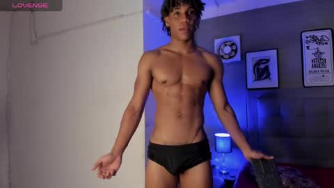 Snapshot of marcelo_dosantos77 chatting on February 2025 07:00:01 AM MARCELO online show from February 2025 07:00:01 AM