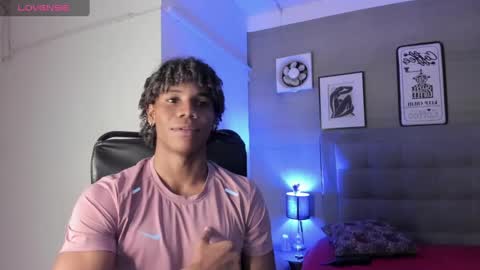 Snapshot of marcelo_dosantos77 chatting on February 2025 12:36:02 AM MARCELO online show from February 2025 12:36:02 AM