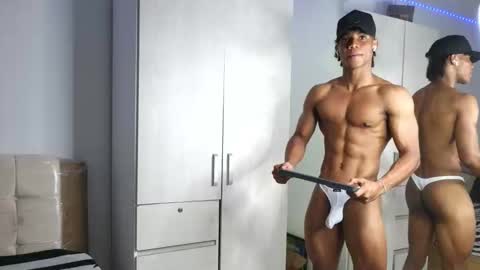 Snapshot of marcelo_dosantos77 chatting on October 2025 03:09:02 PM MARCELO online show from October 2025 03:09:02 PM