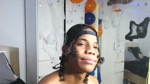 Snapshot of marcelo_dosantos77 chatting on November 2025 04:07:02 PM MARCELO online show from November 2025 04:07:02 PM