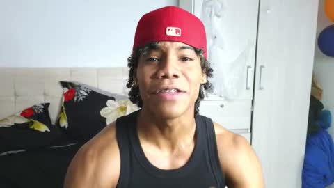 Snapshot of marcelo_dosantos77 chatting on November 2025 04:01:02 PM MARCELO online show from November 2025 04:01:02 PM