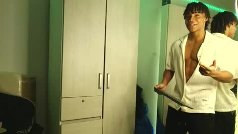 Snapshot of marcelo_dosantos77 chatting on November 2025 03:56:02 PM MARCELO online show from November 2025 03:56:02 PM