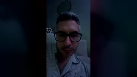 Snapshot of marco111088 chatting on May 2026 08:47:02 PM Marco online show from May 2026 08:47:02 PM