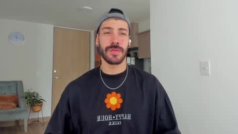 Marco IG marco tahani online show from February 2025 03:32:01 PM