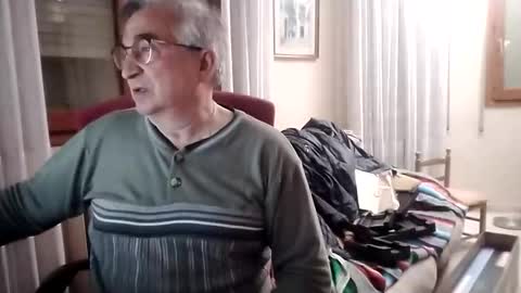 marcos260526 online show from April 2026 09:29:02 PM