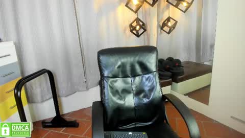 Snapshot of marcoviolet chatting on July 2026 08:33:02 PM marcoviolet online show from July 2026 08:33:02 PM