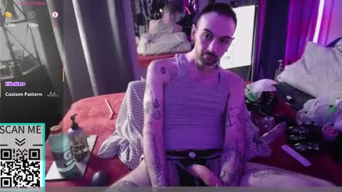 Snapshot of marctheslut chatting on March 2026 08:32:02 AM marctheslut online show from March 2026 08:32:02 AM