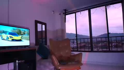 marcus_fire online show from November 2025 11:43:02 AM