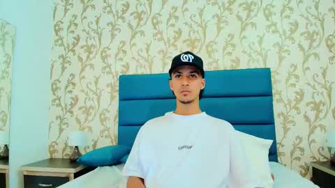 marcus_jeron online show from November 2025 09:50:01 PM