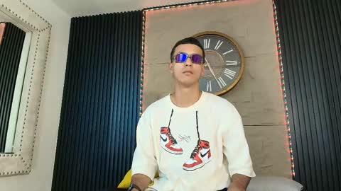 Snapshot of marcus_jeron chatting on May 2026 09:09:01 PM marcus_jeron online show from May 2026 09:09:01 PM
