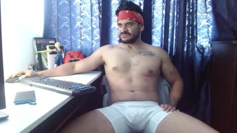 Snapshot of marcus_phoenix chatting on November 2025 04:19:01 PM Marcus online show from November 2025 04:19:01 PM