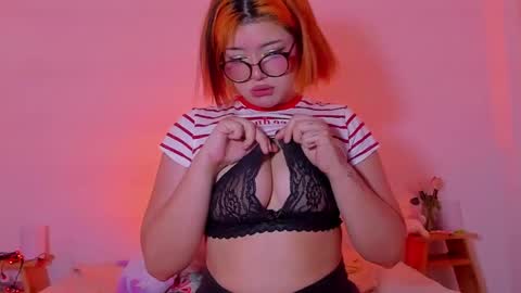 Snapshot of marcy_grey chatting on December 2024 05:42:02 AM danna online show from December 2024 05:42:02 AM