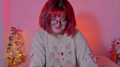 Snapshot of marcy_grey chatting on December 2024 07:28:01 AM danna online show from December 2024 07:28:01 AM