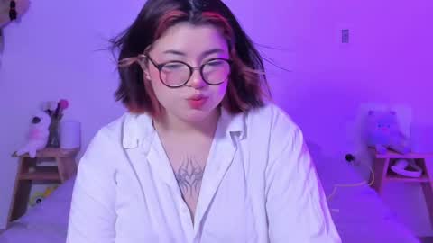 Snapshot of marcy_grey chatting on February 2025 01:11:02 AM danna online show from February 2025 01:11:02 AM