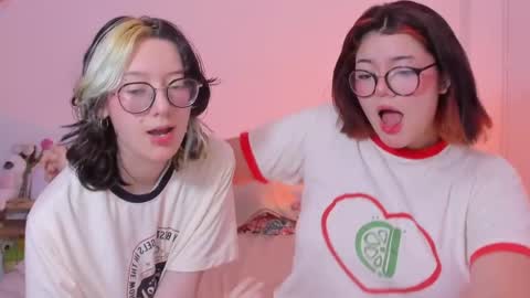 Snapshot of marcy_grey chatting on March 2025 01:22:01 AM danna online show from March 2025 01:22:01 AM