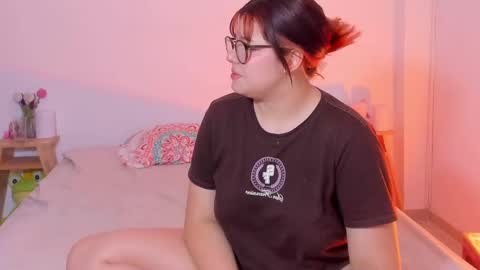 Snapshot of marcy_grey chatting on March 2025 03:22:01 AM danna online show from March 2025 03:22:01 AM