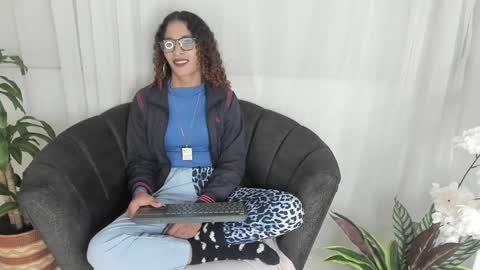 marfilastrom online show from December 2024 10:01:02 AM