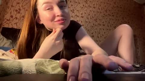 Chloe online show from April 2026 04:59:01 PM