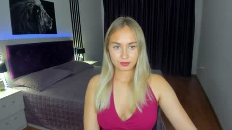 Snapshot of margosugar chatting on June 2026 11:22:02 AM MargoSugar online show from June 2026 11:22:02 AM