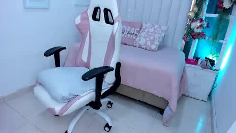 Margot  online show from February 2026 12:22:02 PM