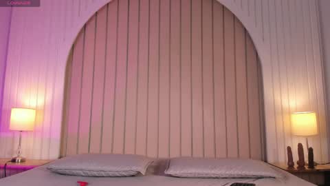 Maria  online show from April 2026 11:27:01 AM