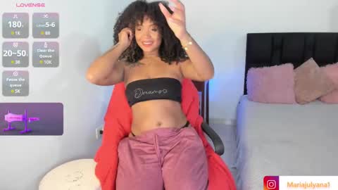 V A N E S S A  online show from March 2025 05:17:02 AM