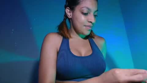 Snapshot of maria_rosee chatting on June 2026 03:05:01 PM ELI online show from June 2026 03:05:01 PM
