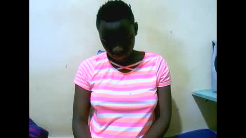 Snapshot of mariah_lovely chatting on April 2026 07:19:01 PM mariah_lovely online show from April 2026 07:19:01 PM