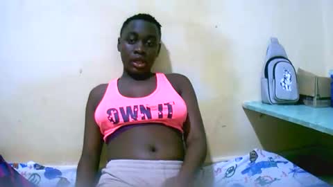 Snapshot of mariah_lovely chatting on May 2026 08:14:02 PM mariah_lovely online show from May 2026 08:14:02 PM