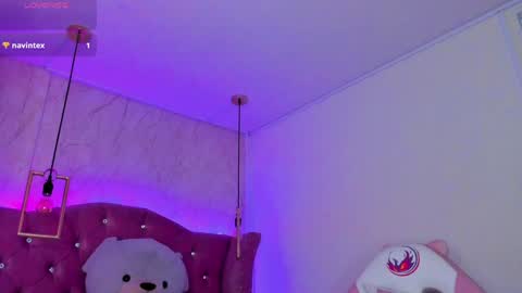   online show from February 2025 09:40:01 PM