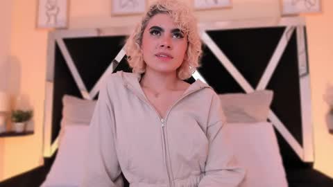 Snapshot of marian_pinzon chatting on September 2025 02:38:01 AM Marian online show from September 2025 02:38:01 AM