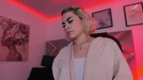 Marian online show from March 2026 08:43:01 PM