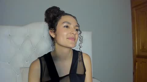 Marian online show from December 2024 01:11:01 AM