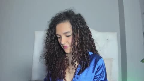 Marian online show from January 2025 12:59:01 AM