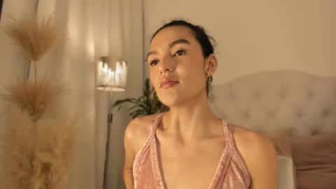 Marian online show from March 2026 02:01:01 PM