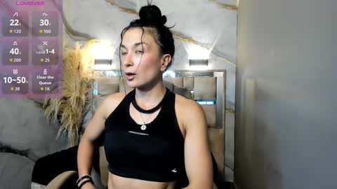 Mariana online show from March 2026 04:02:02 PM