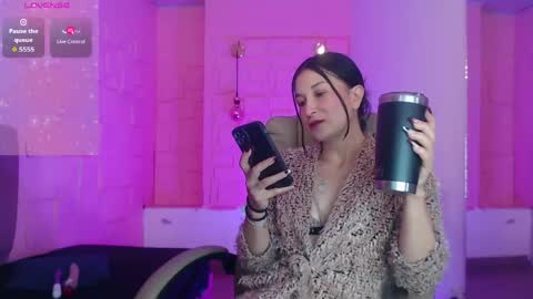 Mariana online show from April 2026 11:49:01 AM