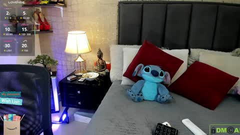 Mar y online show from April 2026 02:28:02 PM