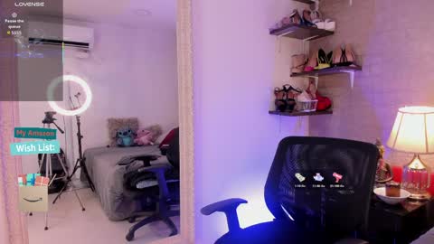 Mar y online show from June 2026 02:11:01 PM